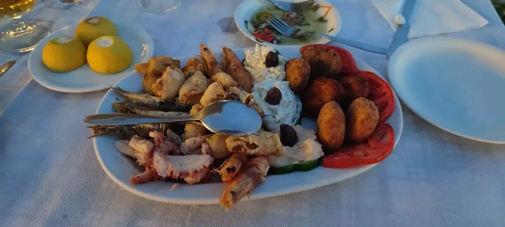 Julian Asher_Remétzo_Erétria_Bewertung