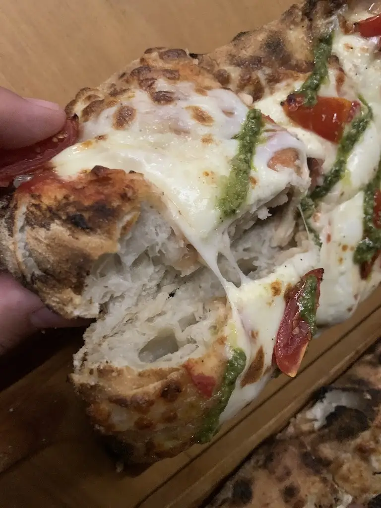 kostas pouliassis_Intatto STREET FOOD_Erétria_Bewertung