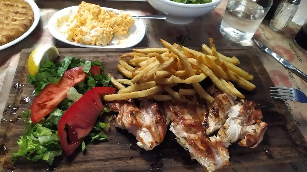 Menu_Anti/peina_Erétria_image_8