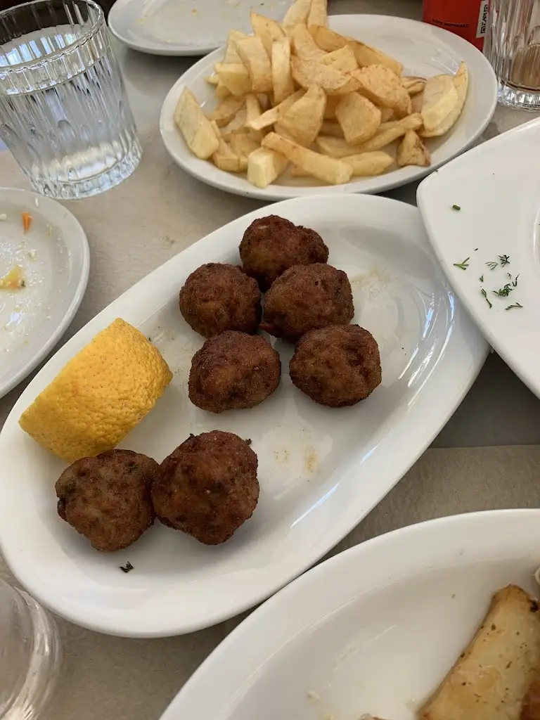 Menü_καφενείο | μαγειρείο «Η συνάντησις»_Erétria_Bild_5