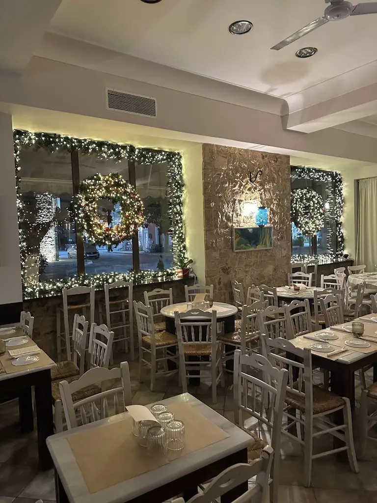 καφενείο | μαγειρείο «Η συνάντησις»_Erétria_slider_image_1