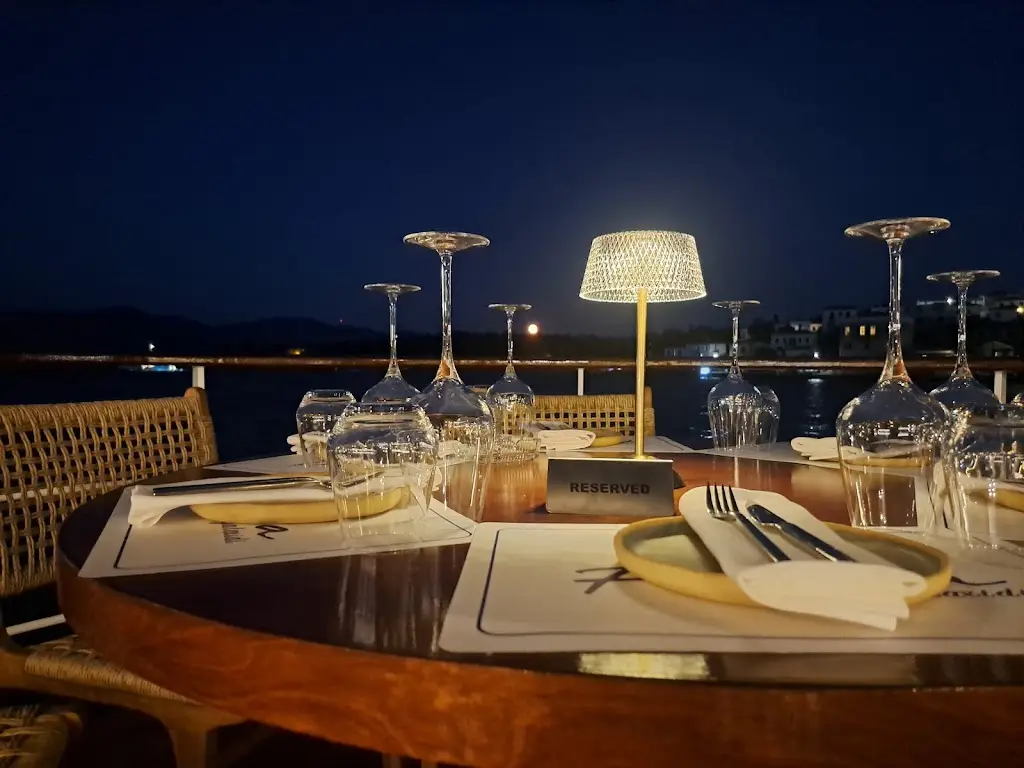 Riva Galaxidi_Galaxídhion_slider_image_1