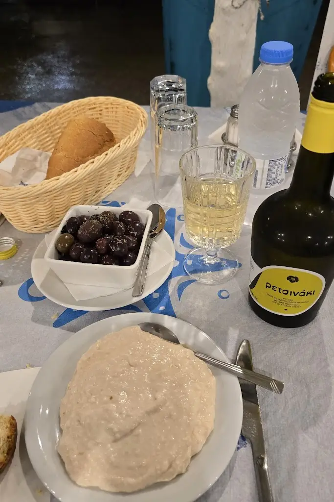 Dafin Sredkov_Αναμνήσεις από τα λιμάνια_Galaxídhion_Bewertung