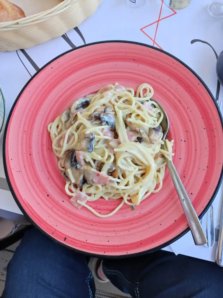 Menu_Abona Kamena Vourla_Kaména Voúrla_image_8