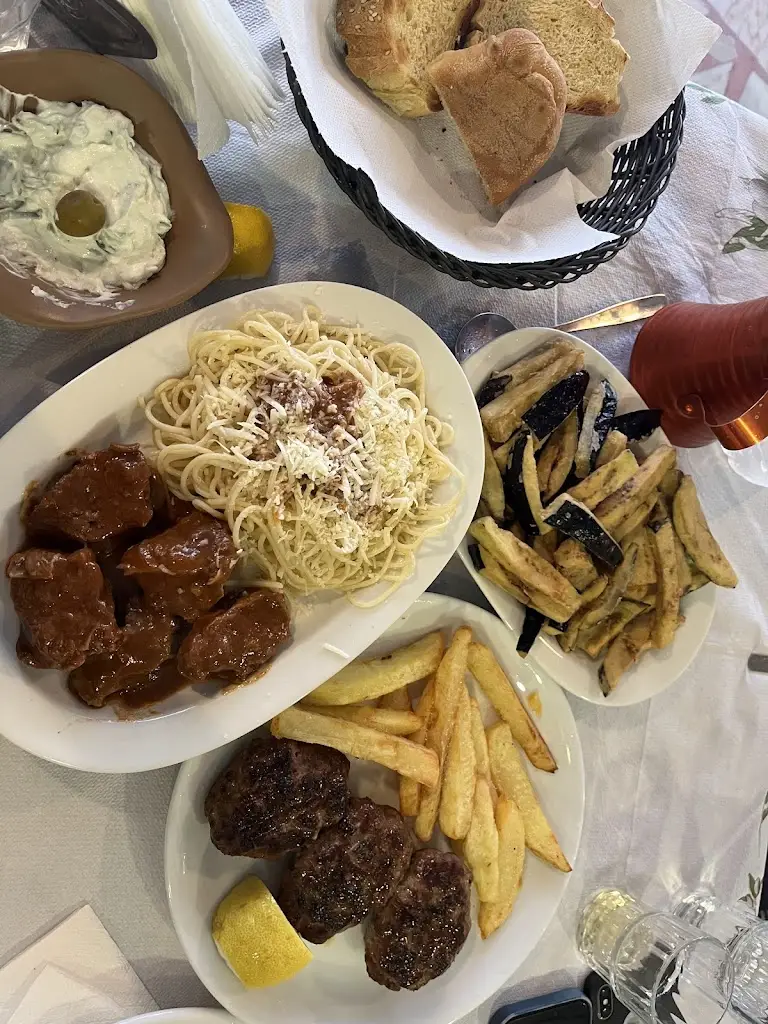 Menu_Dionysos Kamena Vourla_Kaména Voúrla_image_6