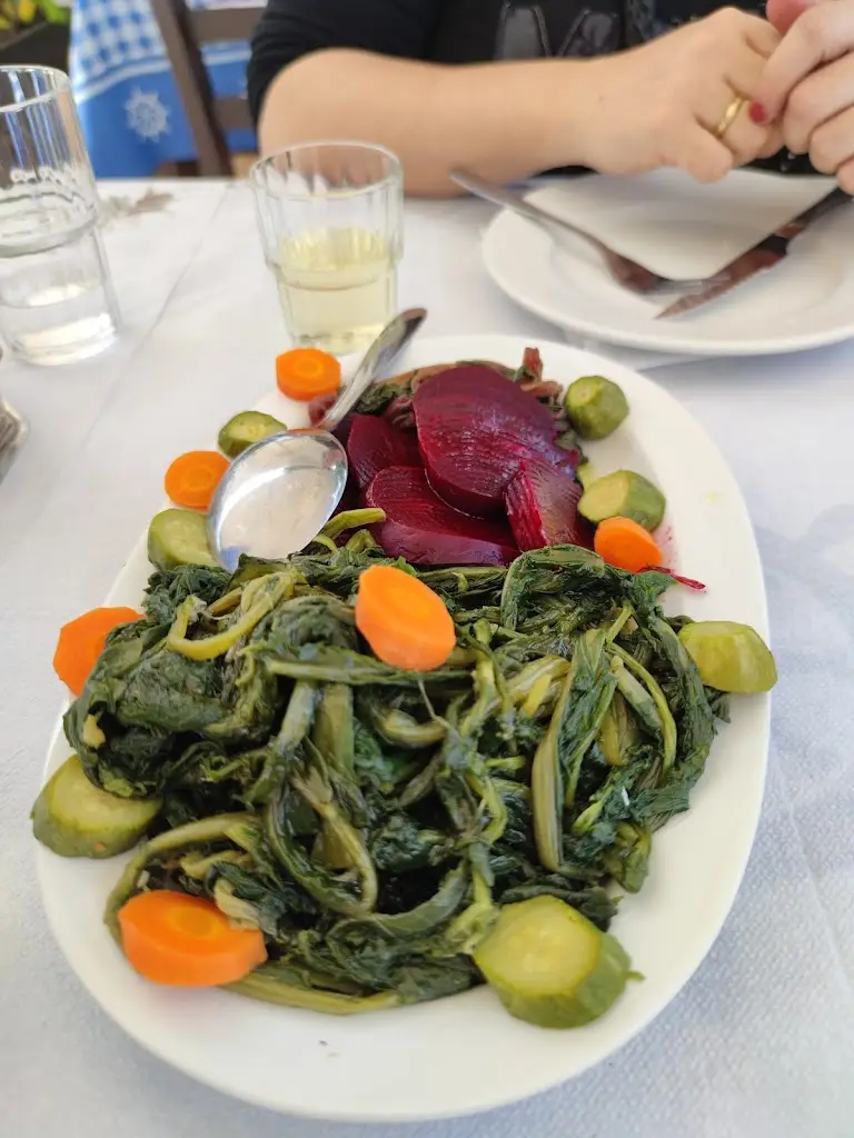 Menu_Dionysos Kamena Vourla_Kaména Voúrla_image_9