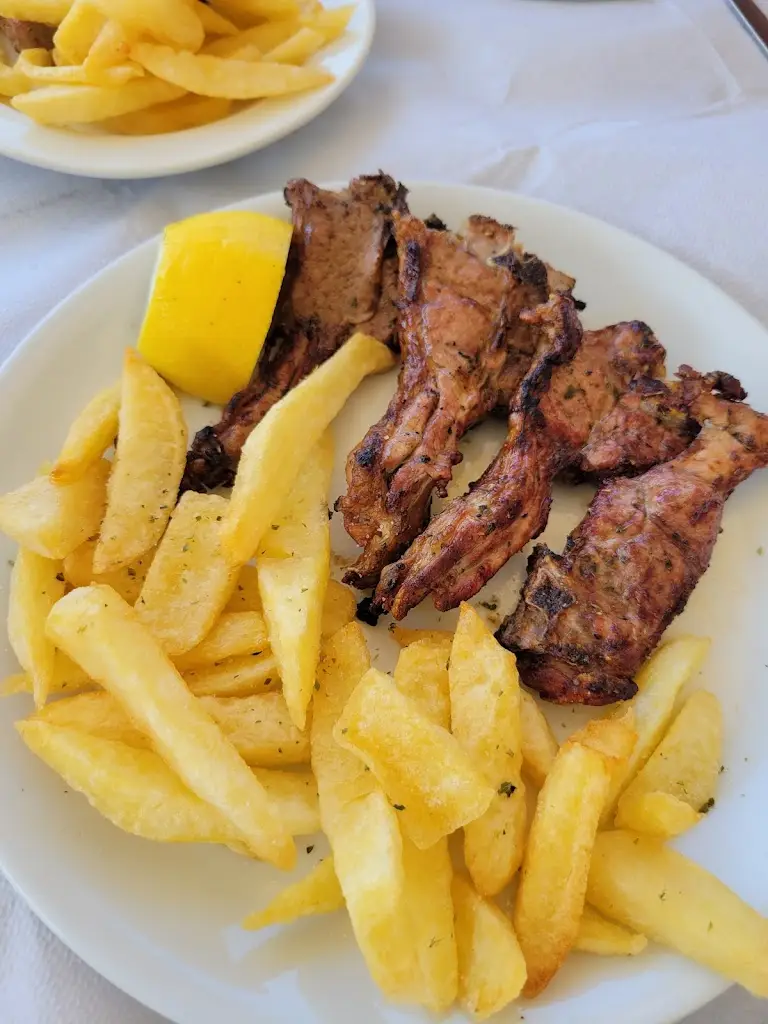 Dionysos Kamena Vourla_Kaména Voúrla_slider_image_3