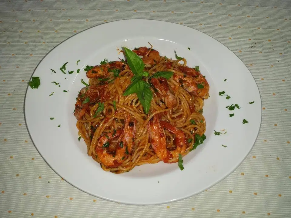 Nostos Fish Restaurant_Kaména Voúrla_slider_image_3