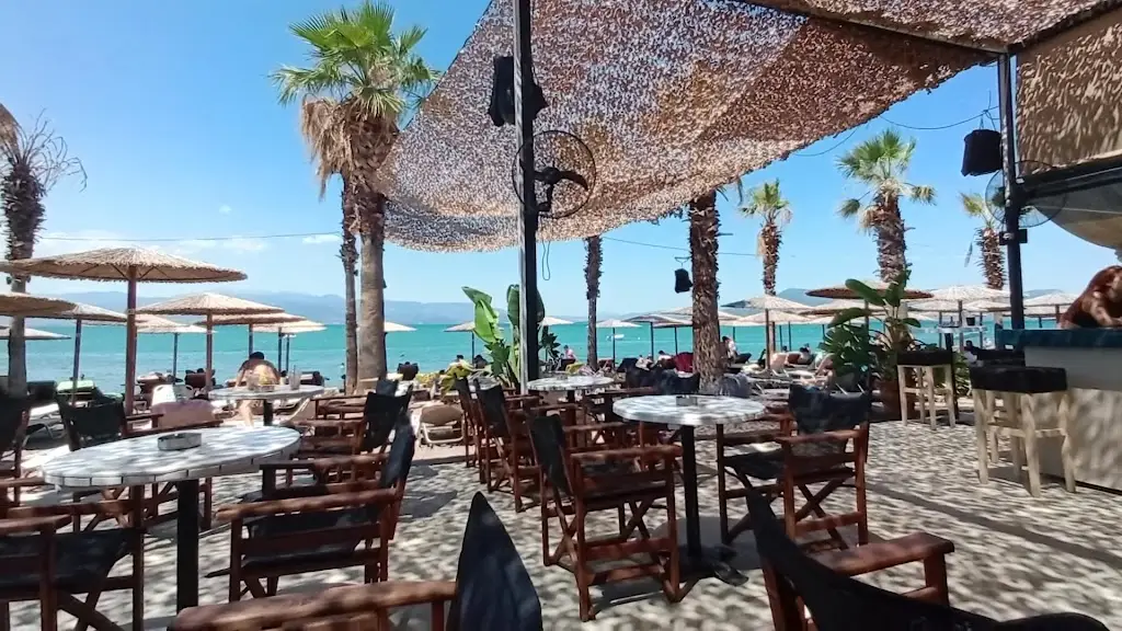 Thérōs_Kaména Voúrla_slider_image_1