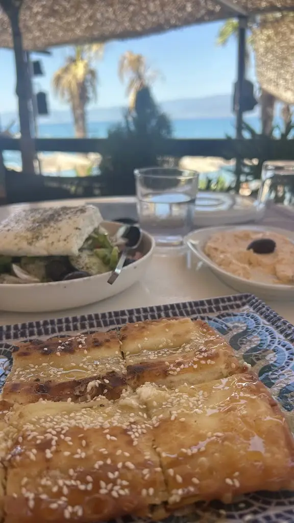 Thérōs_Kaména Voúrla_slider_image_2