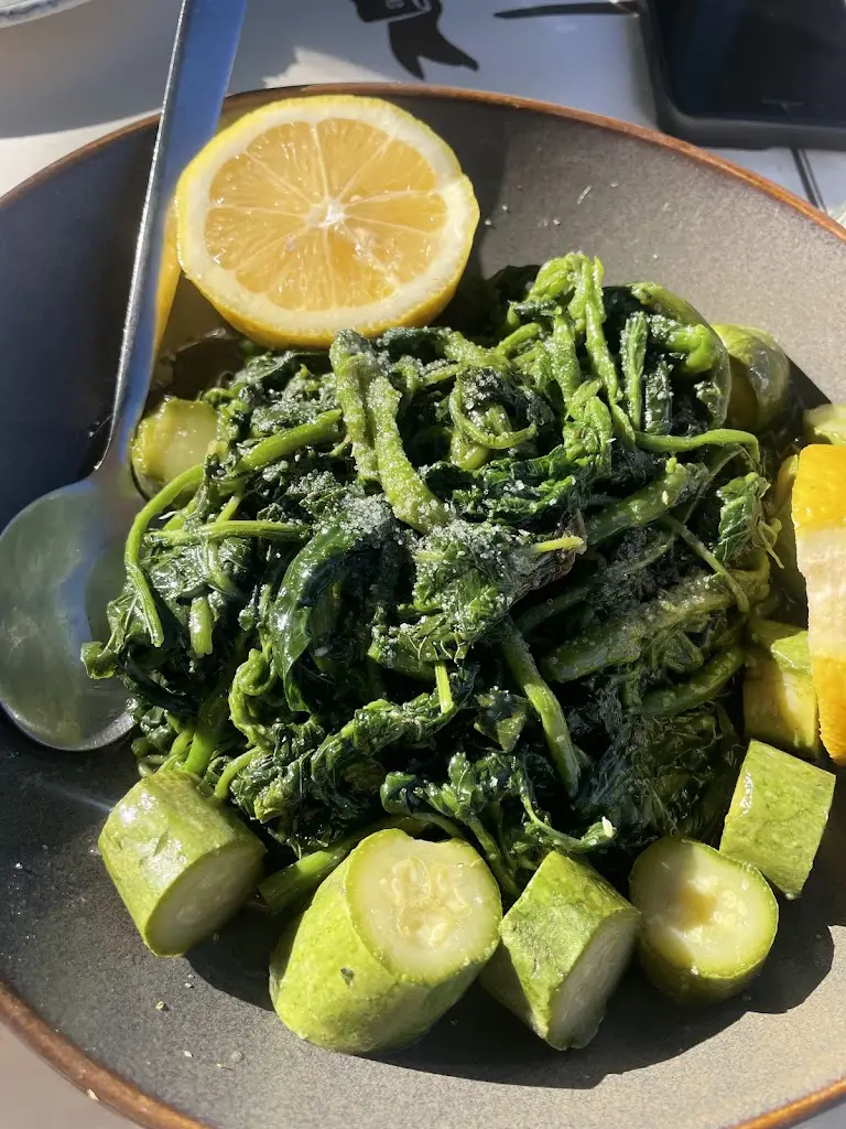 Stilvi_Kaména Voúrla_slider_image_3