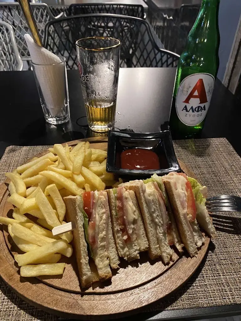 Menü_Imioro_Kaména Voúrla_Bild_5