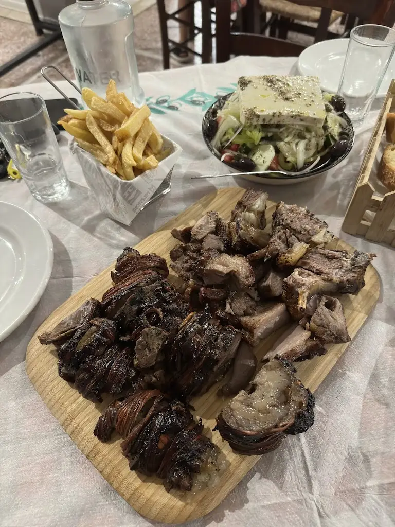 Menü_Το Ελληνικον_Kaména Voúrla_Bild_2