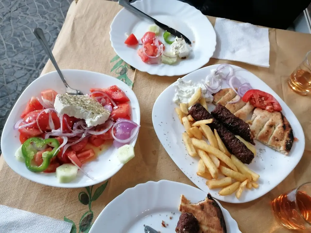 Menu_Attikón_Kaména Voúrla_image_5