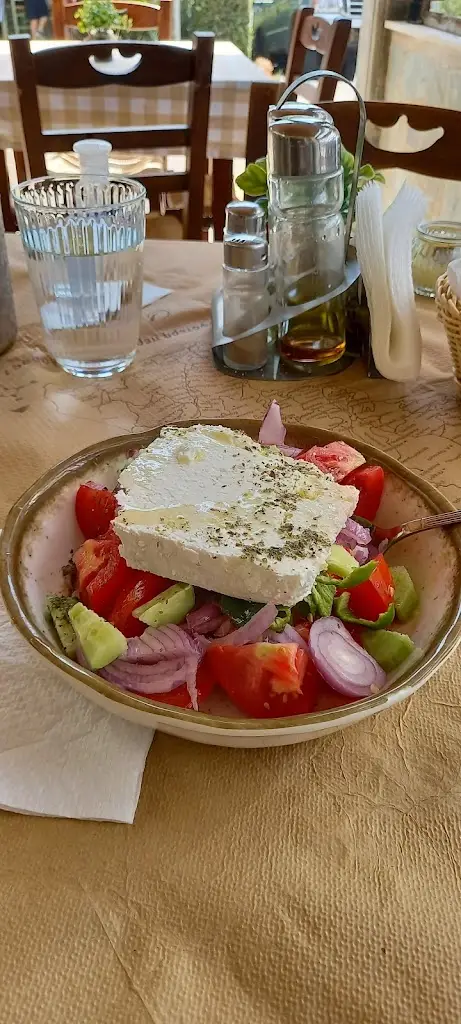 Menü_Foúfis_Karpenísi_Bild_4