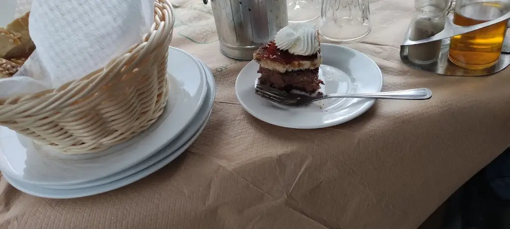 Menü_Foúfis_Karpenísi_Bild_9