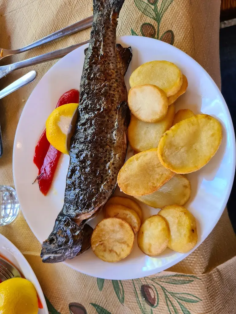 Menü_Kefalovriso Park_Karpenísi_Bild_2