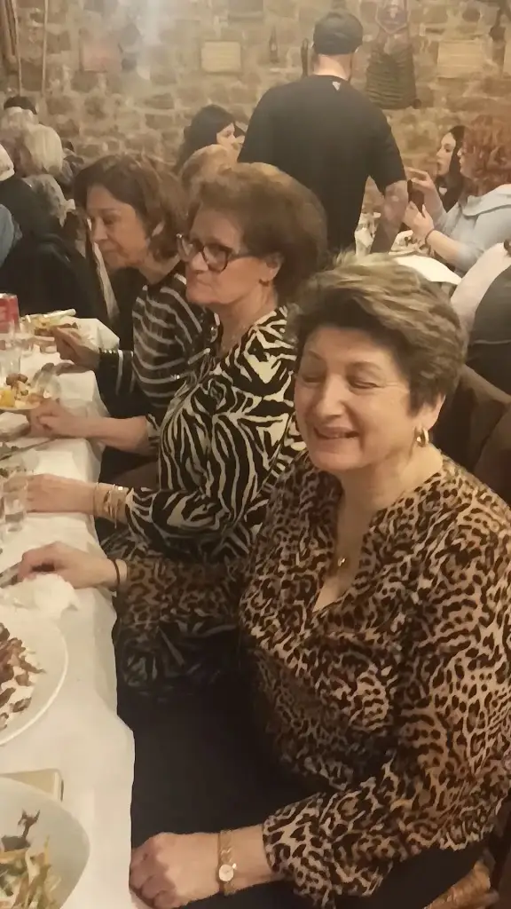 Foliá Tavern_Karpenísi_slider_image_2