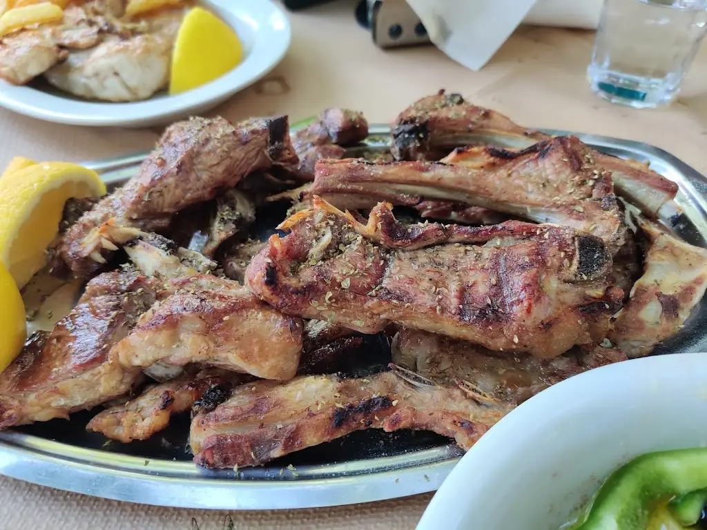 Menu_Tavern Bakoutis Nikolaos_Kastélla_image_8