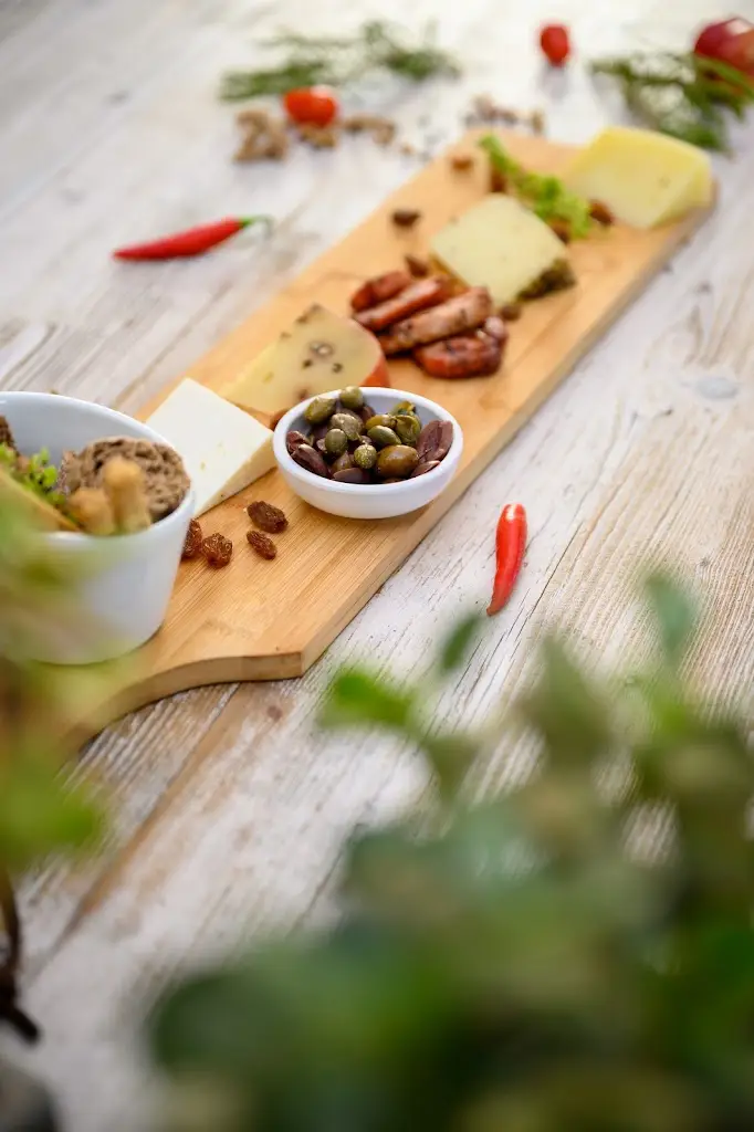 Menu_Irida Wine Restaurant_Kastélla_imagen_6