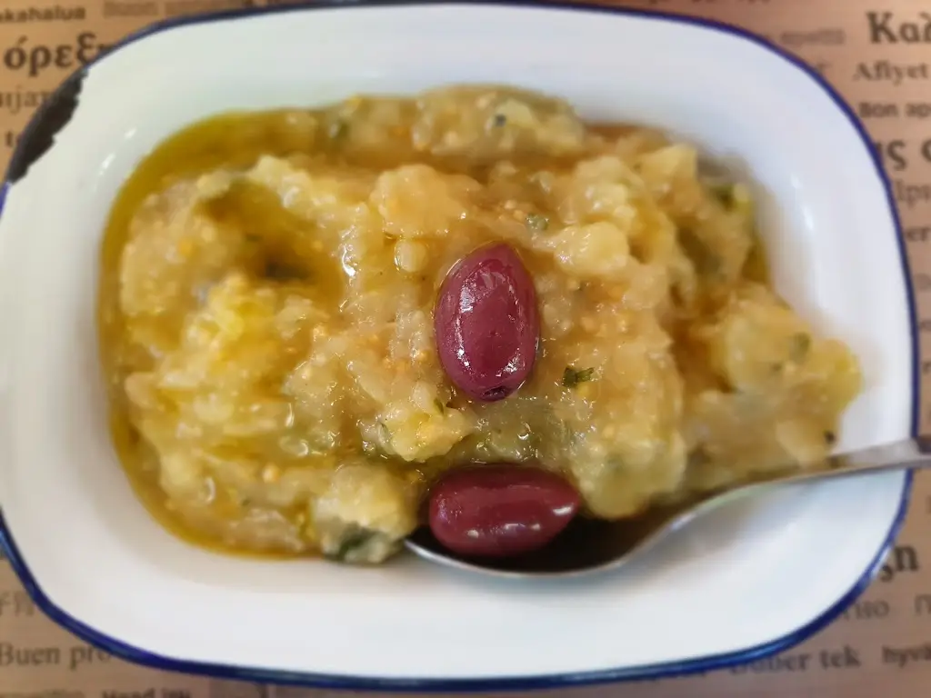 Menü_Emagie_Álimos_Bild_7