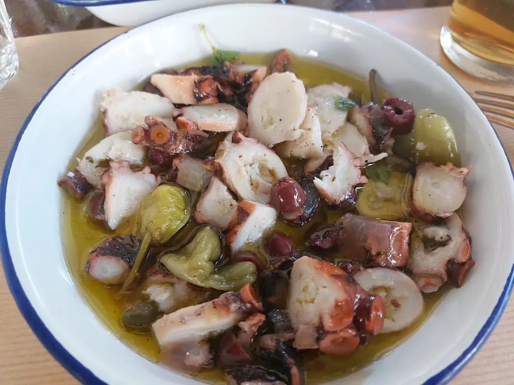 Menü_Emagie_Álimos_Bild_8