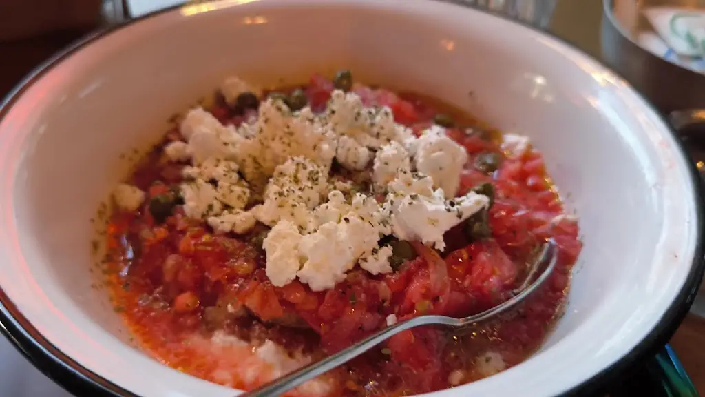 Emagie_Álimos_slider_image_2