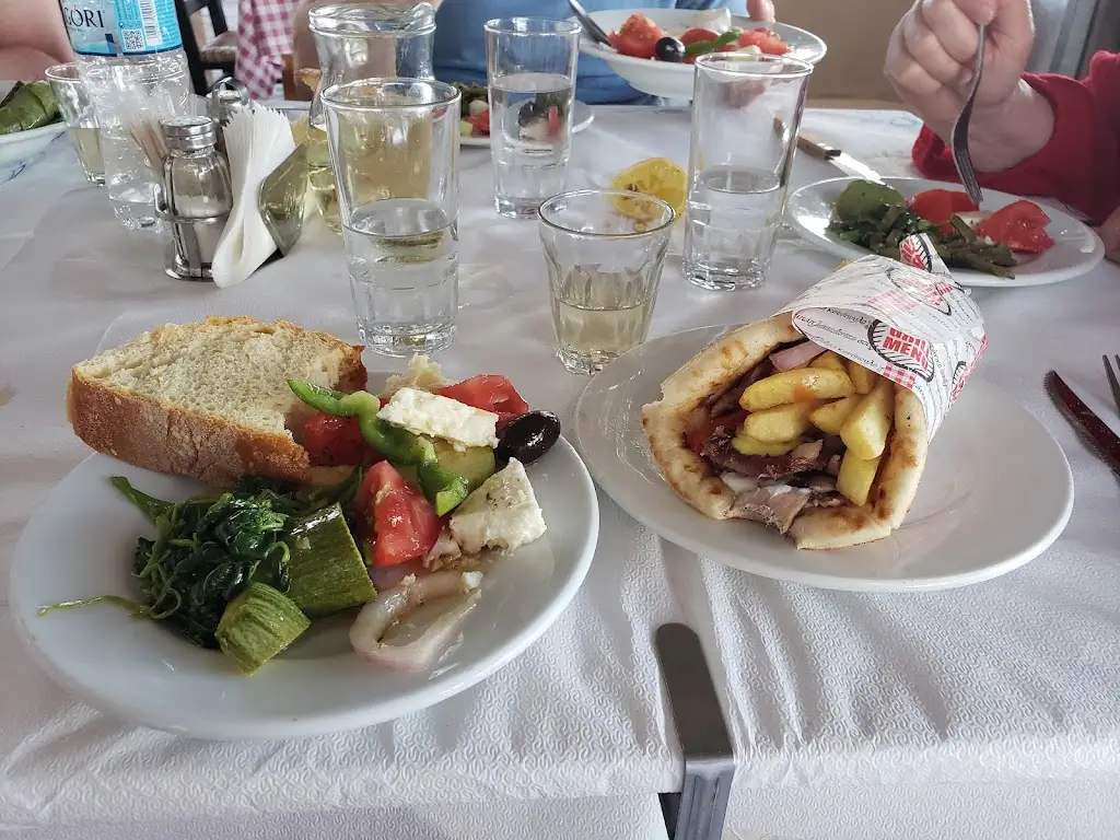 Vasili Avramis_O Panourias Tavern / Grill_Kárystos_Bewertung
