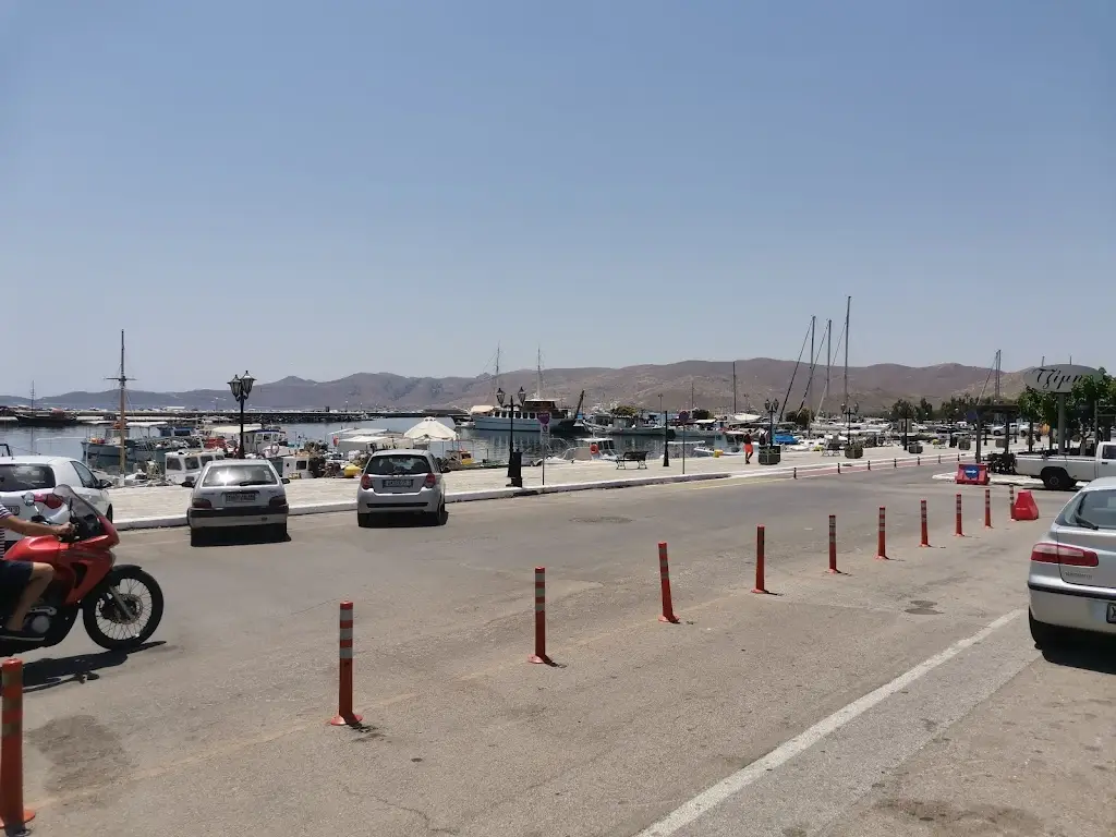 O Panourias Tavern / Grill_Kárystos_slider_image_2