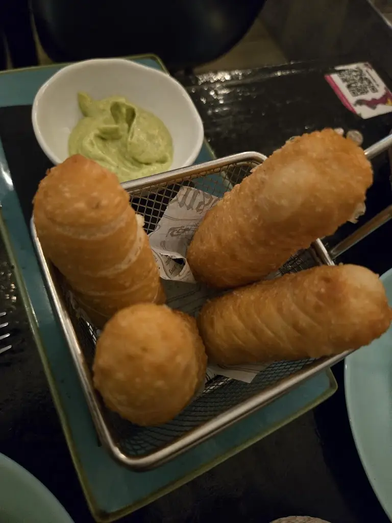 Don Jenner_fingerfood (σουβλάκι Burger)_Kárystos_Bewertung