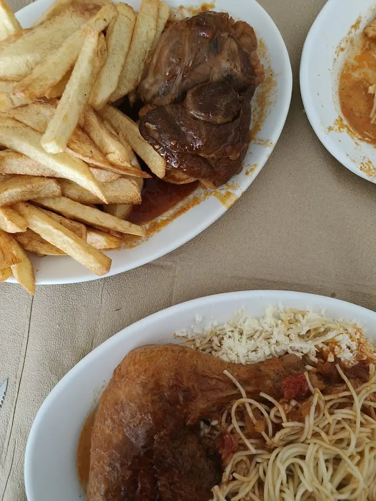 Ο Μιχάλης / O Mihalis_Kárystos_slider_image_3