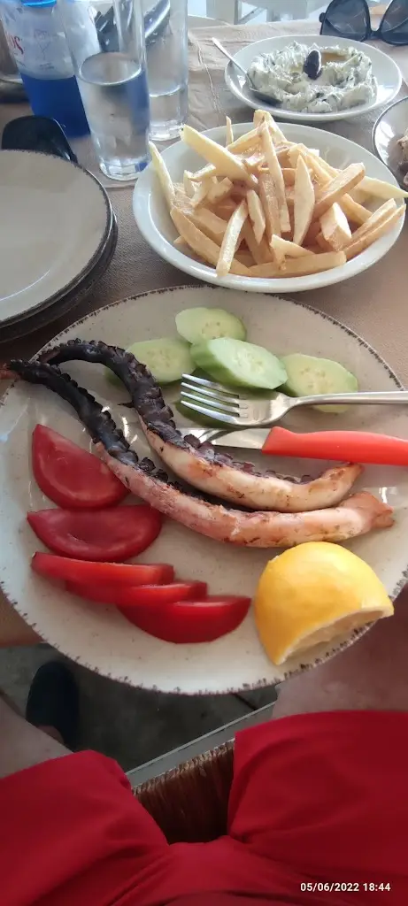 Menü_Ο ΜΑΡΙΝΟΣ ψαροταβέρνα μεζεδοπωλείο_Kárystos_Bild_8