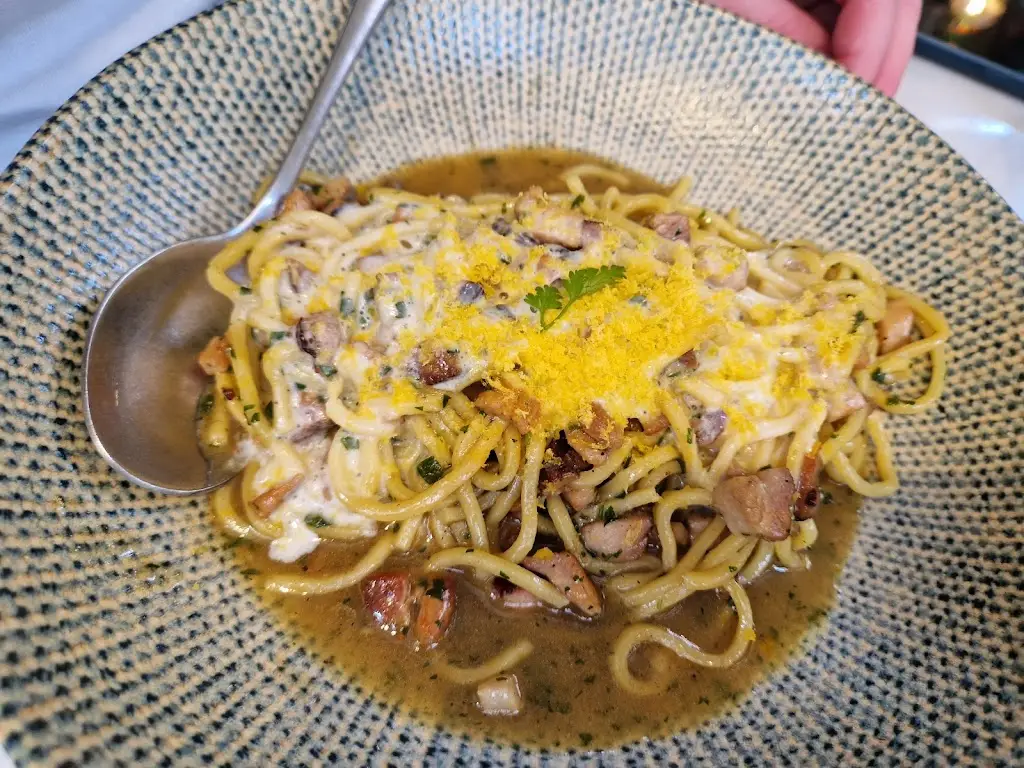 Menü_Κονφί Αστική Κουζίνα_Lamía_Bild_5