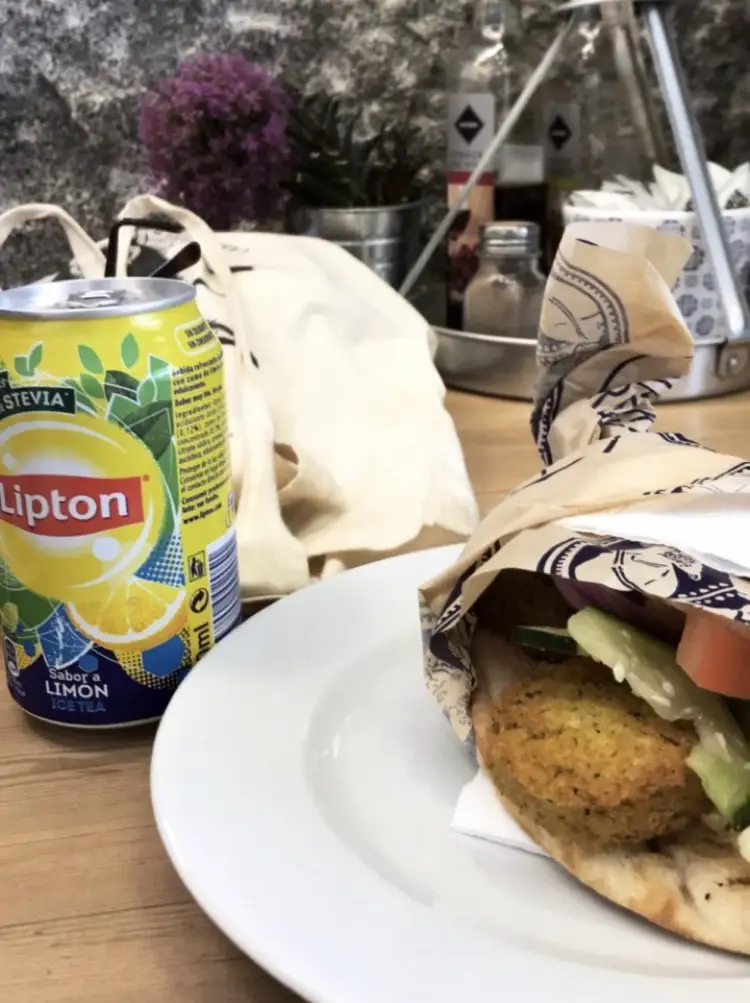 Menü_Ταβέρνα της Καρυάς «ο Κόκος»_Lianokládhion_Bild_9