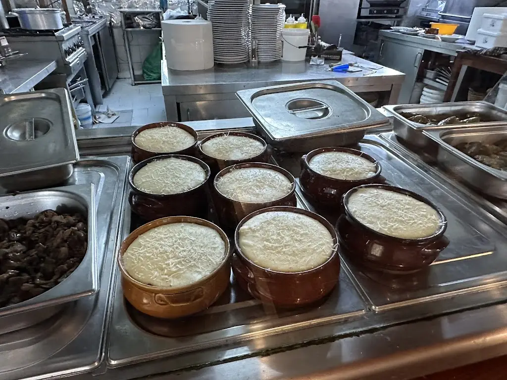 Shane J_Ταβερνα Οι Μουριες_Lianokládhion_review