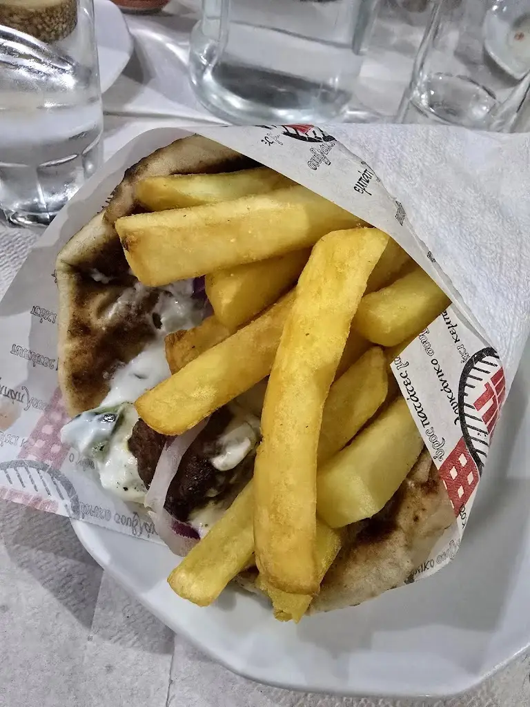 Alidz Savayan_ΤΟ ΠΕΡΑΣΜΑ ΤΟΥ ΑΝΤΩΝΗ_Lianokládhion_Bewertung