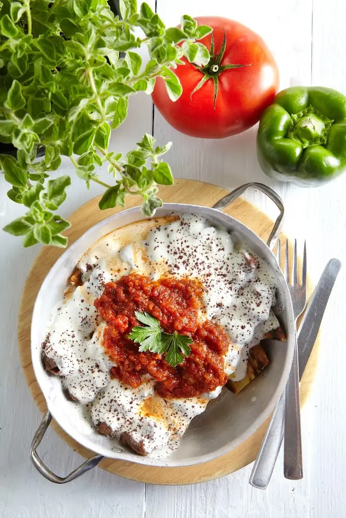 The President_Álimos_slider_image_3