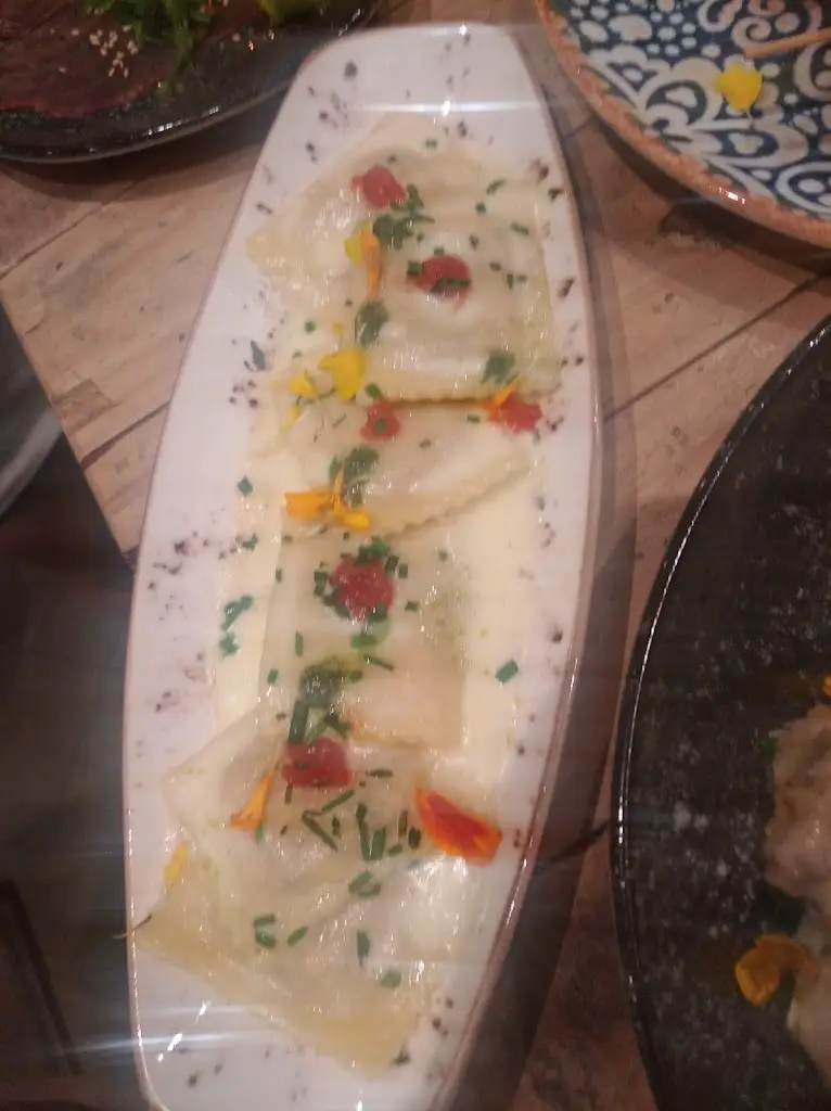 Menu_Yioryitsa’s Backyard_Kými_image_7