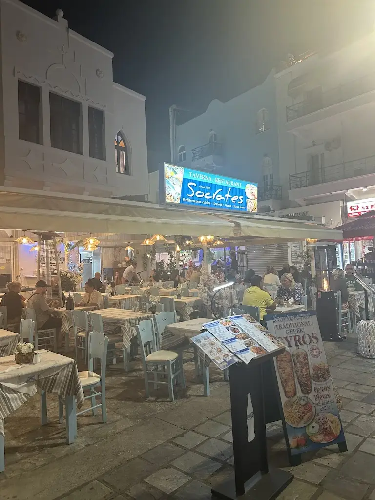 Ellen MacDonald_Socrates Taverna_Kými_review