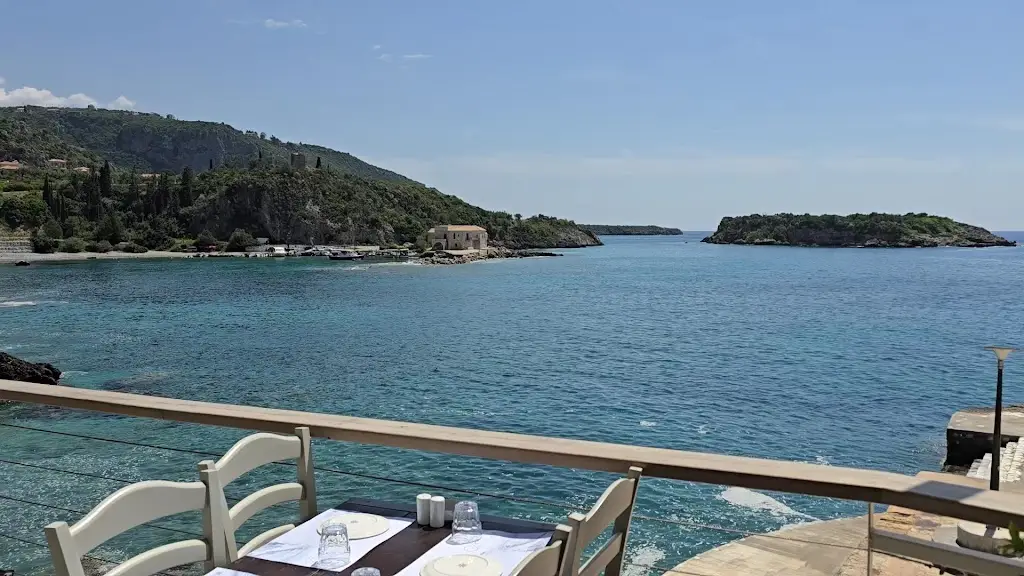 Ormos Cuisine_Kými_slider_image_2