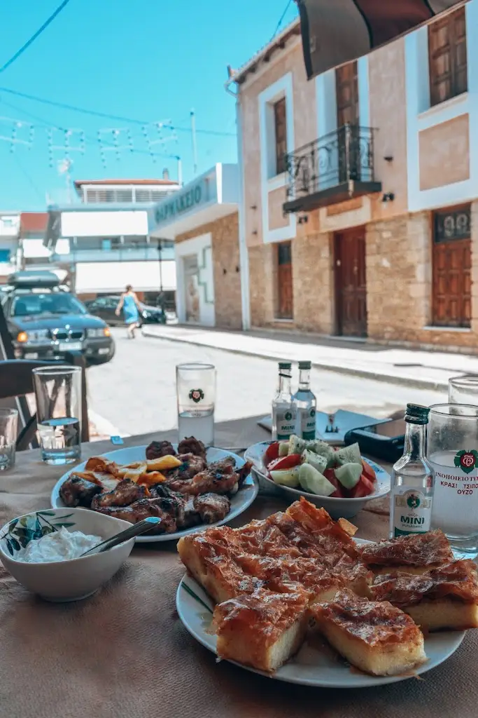 Menu_Ουζερί Μπλόφας_Livanátes_image_5