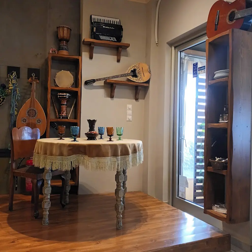 Kiverneio Restaurant in Livadeiá