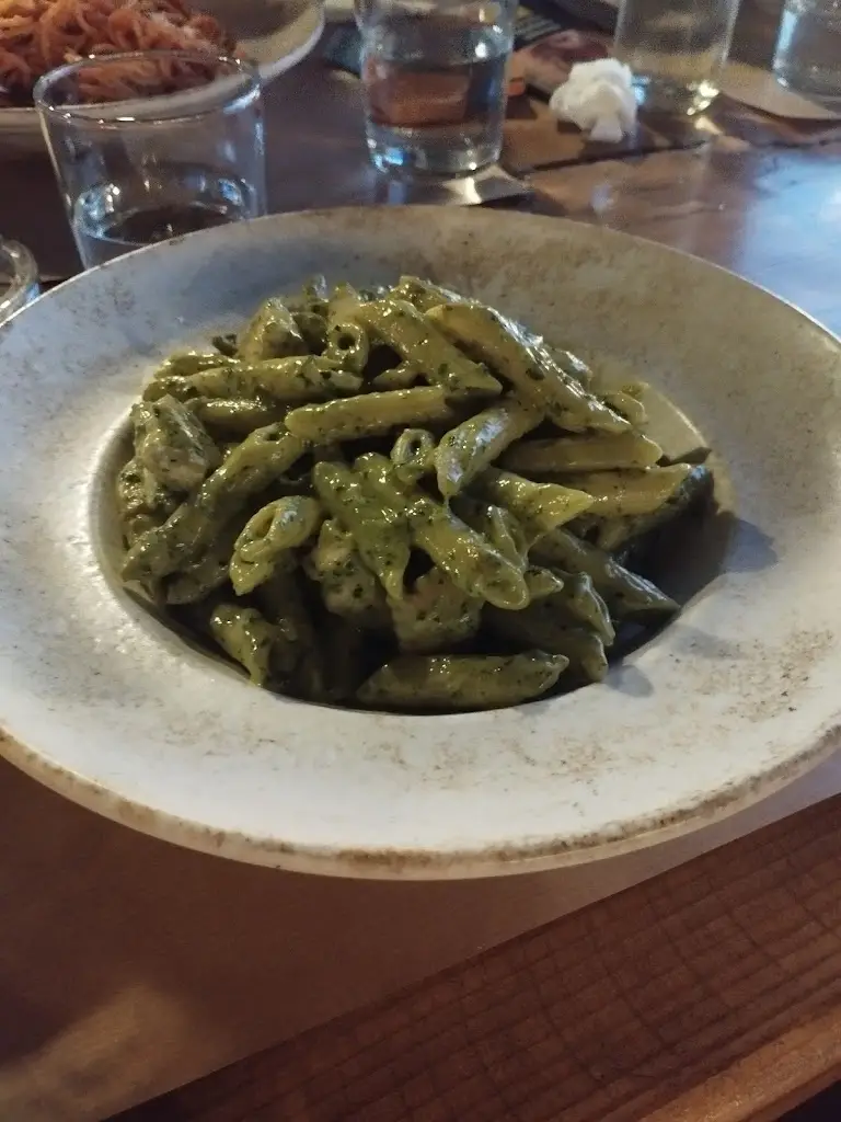 Vasileios Gkoutas_Quattro_Livadeiá_Bewertung