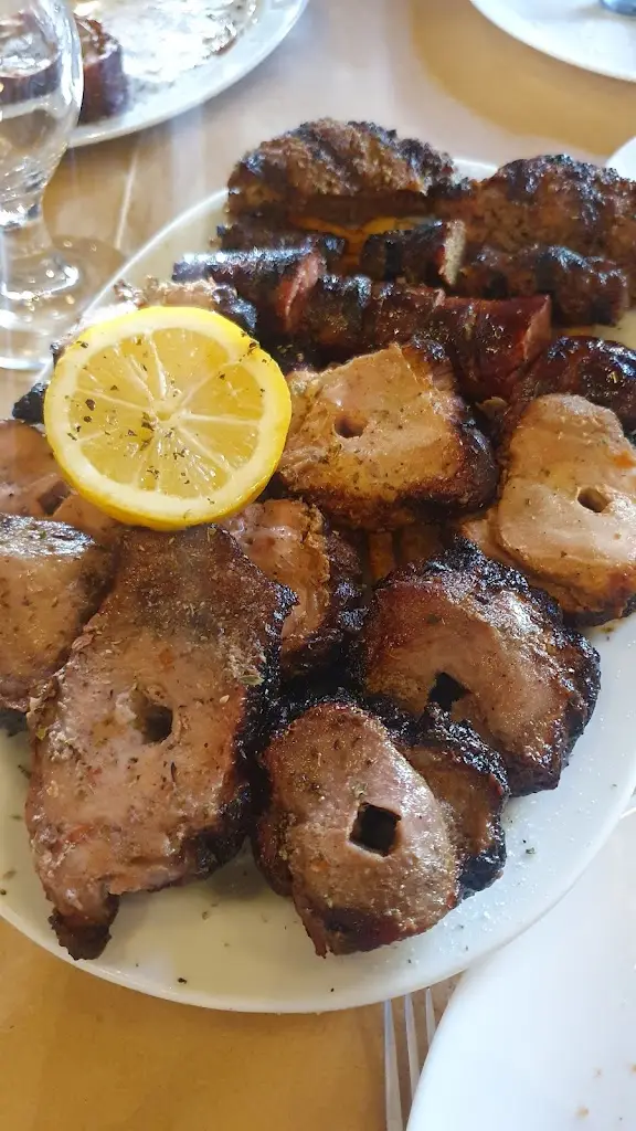 Kristina Cerovic_Τα Κοψίδια_Livadeiá_recensione