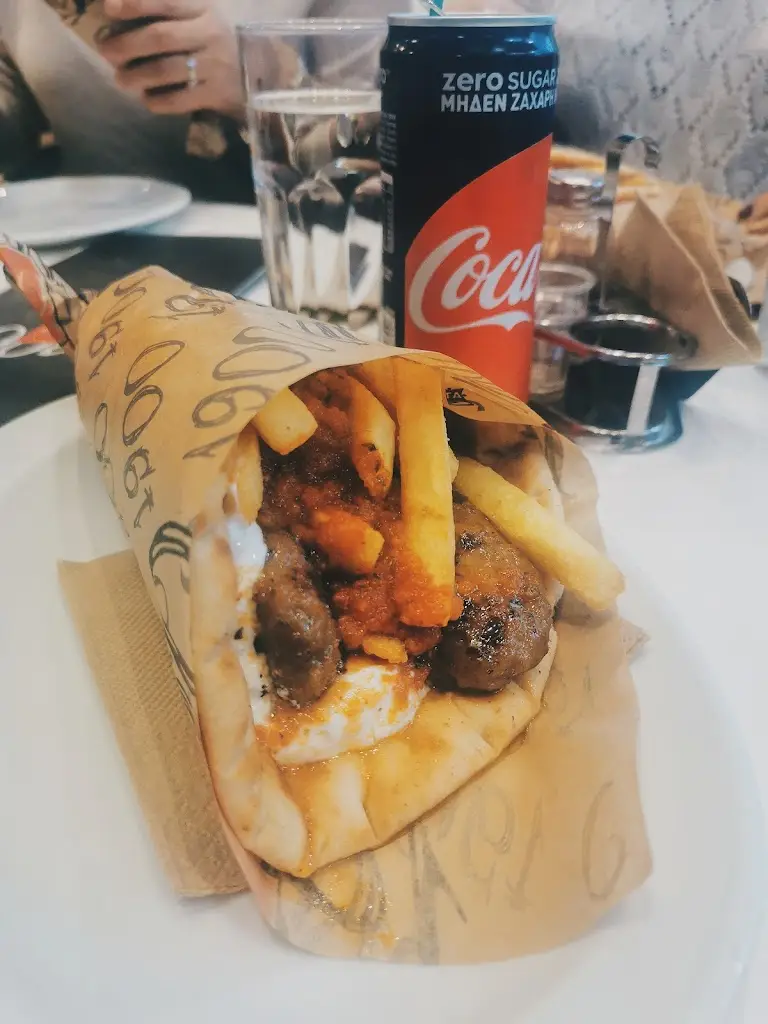 Lazaros Balakos_souvlaki 1900_Livadeiá_Bewertung