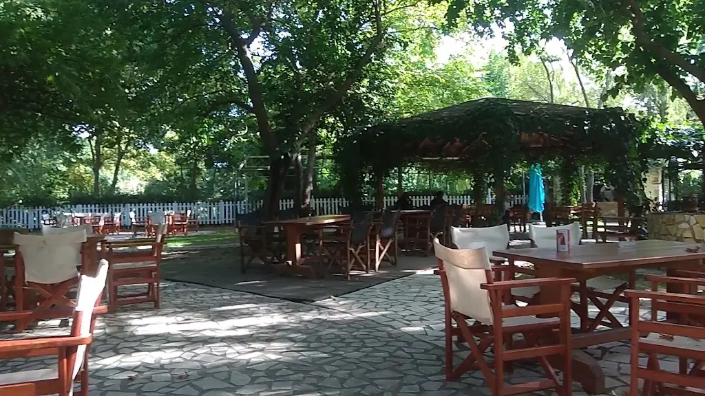 Κτήμα Αλεξίου_Mantoúdi_slider_image_2