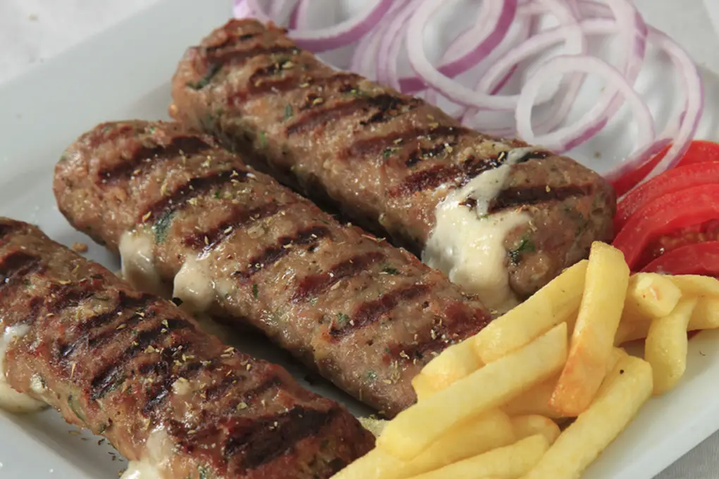 Ψησταριά "Ο ΒΛΑΧΟΣ" Restaurant in Mantoúdi