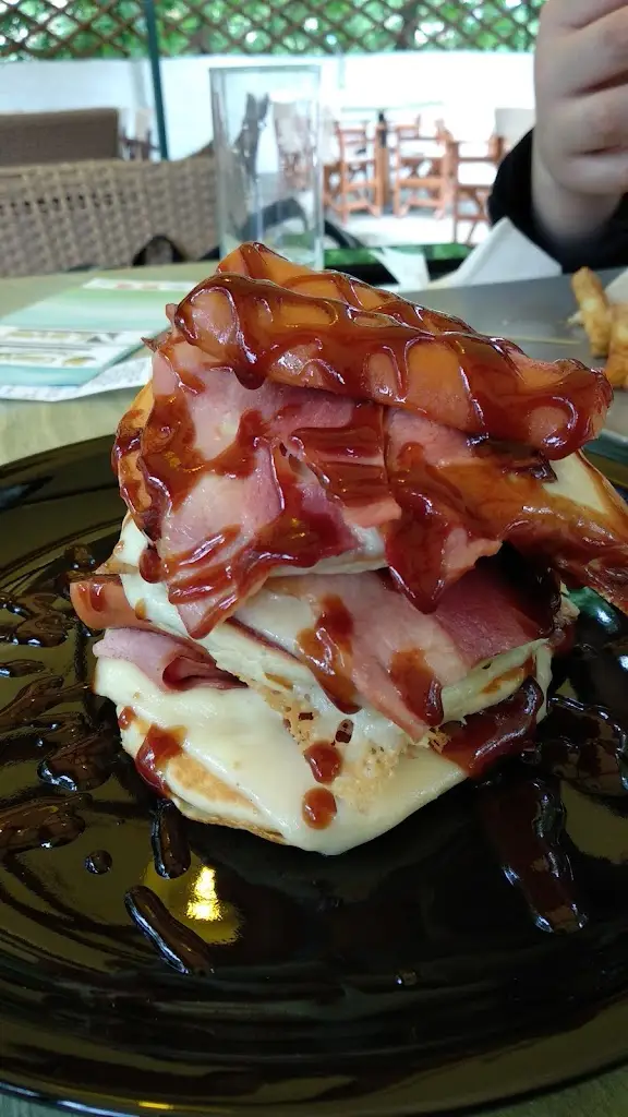 Menü_Garden All Day Cafe & Lounge Bar_Mantoúdi_Bild_6