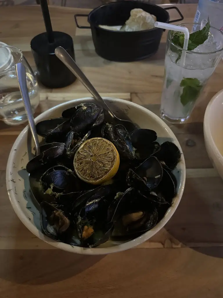 Menü_Akrotiri Restaurant CocktailBar_Mytikas_Bild_4