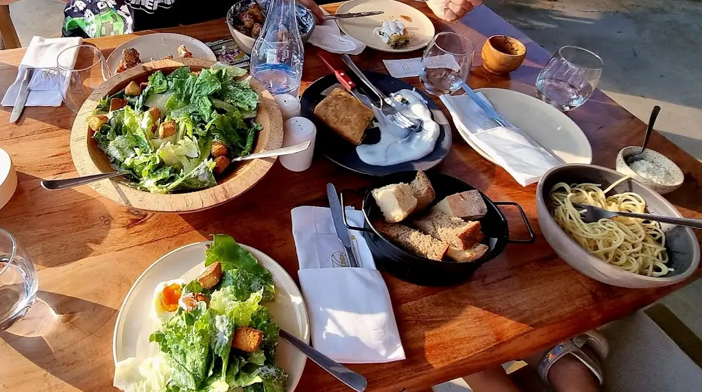 Menü_Akrotiri Restaurant CocktailBar_Mytikas_Bild_9